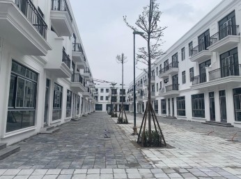 Chuyển nhượng Nhà vườn HUD Mê Linh, căn góc 3 mặt thoáng, cực phù hợp cho gia chủ buôn bán kinh doanh