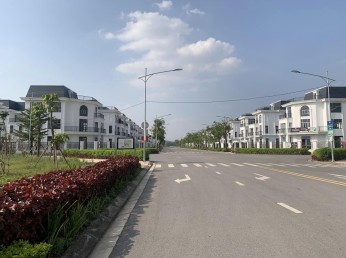 ✨✨✨ Cần chuyển nhượng Biệt thự  song lập 300m2 View trường học, công viên, gần trung tâm hành chính huyện tại dự án HUD Mê Linh Central.