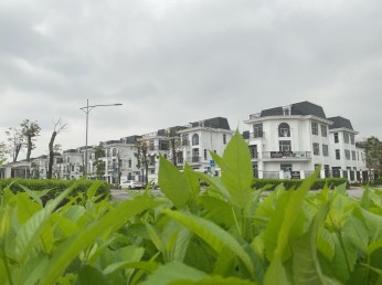 🔥🔥Chính chủ cần thanh khoản  nhà vườn 121.8 m2, căn góc, view công viên tại HUD Mê Linh Central, trung tâm hành chính huyện Mê Linh🔥🔥