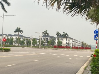 Chính chủ cần thanh khoản nhanh Biệt thự đơn lập HUD Mê Linh 375m2, mặt đường 24m, giá chỉ 7xtr/m2