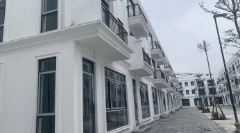 Chính chủ cần bán căn liền kề NV07B - ** tại HUD Mê Linh 
Trung tâm huyện Mê Linh đón sóng vành đai 4