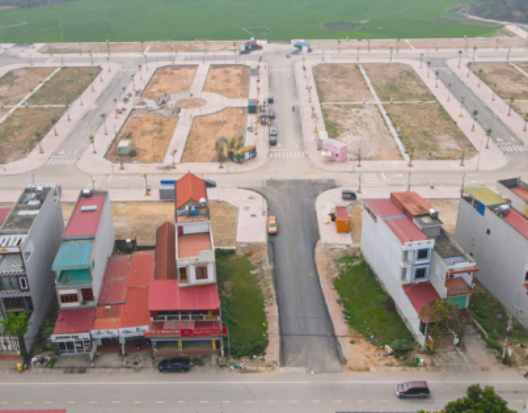 Đất huyện ở Bắc Giang có giá trúng đấu giá gần 7 tỷ cho lô 154m2