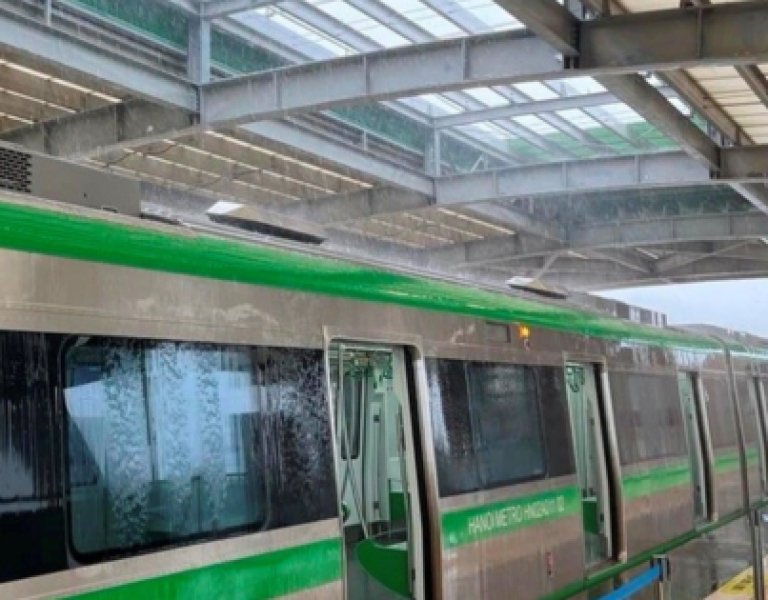 Hà Nội: Cận cảnh các hạng mục xuống cấp, hư hỏng tại ga tàu Yên Nghĩa
