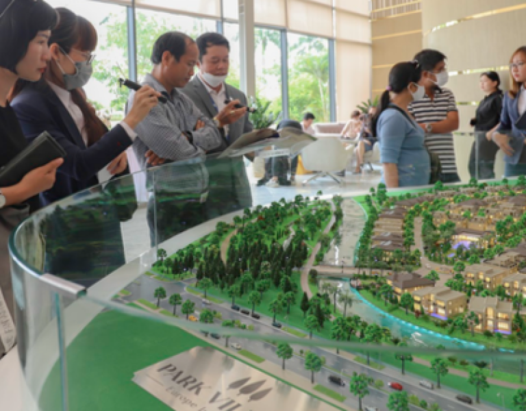 Trong vòng 1 tháng, khu vực này chiếm đến 96% lượng tiêu thụ sơ cấp, liên tục “vượt mặt” Tp.HCM về nguồn cung nhà phố - biệt thự