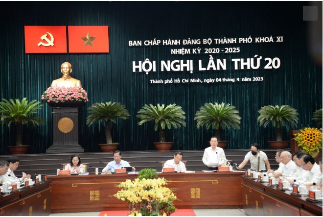 Hội nghị lần thứ 20 Ban Chấp hành Đảng bộ TPHCM bàn giải pháp thúc đẩy kinh tế. Ảnh: Minh Quân