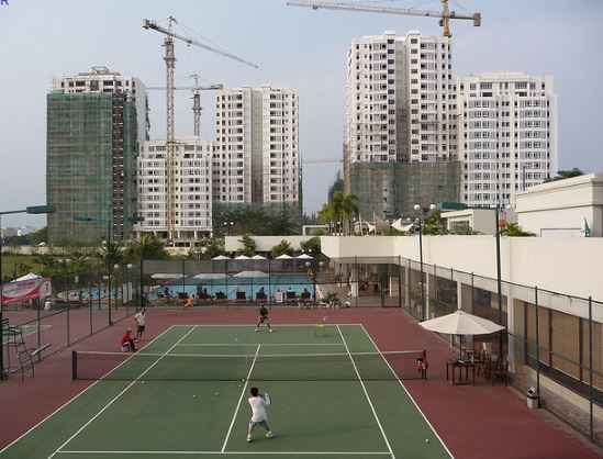 Sân tennis tại Sky Garden